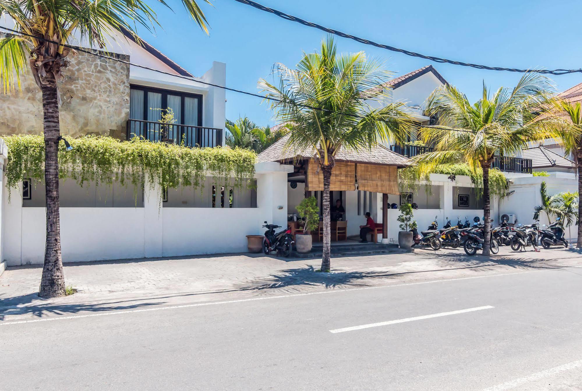 Zen Rooms Dewi Ratih Seminyak クタ エクステリア 写真